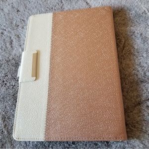 Amazon tablet case in Rosie pink & ivory